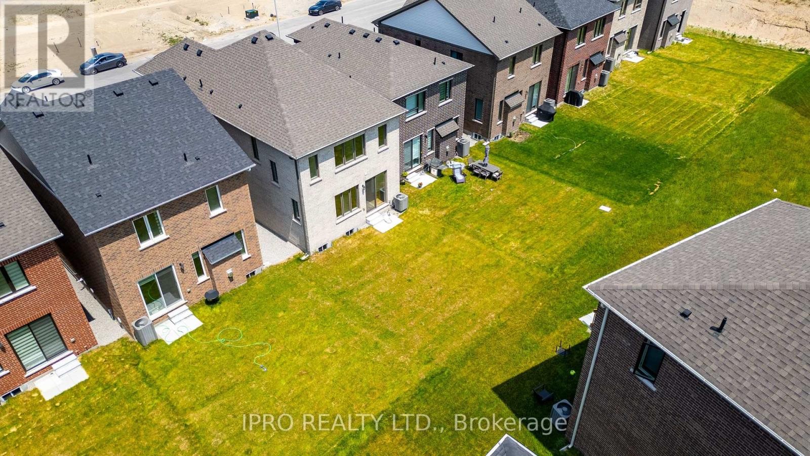 












394 MADELAINE DRIVE

,
Barrie,




Ontario
L9J0Y5

