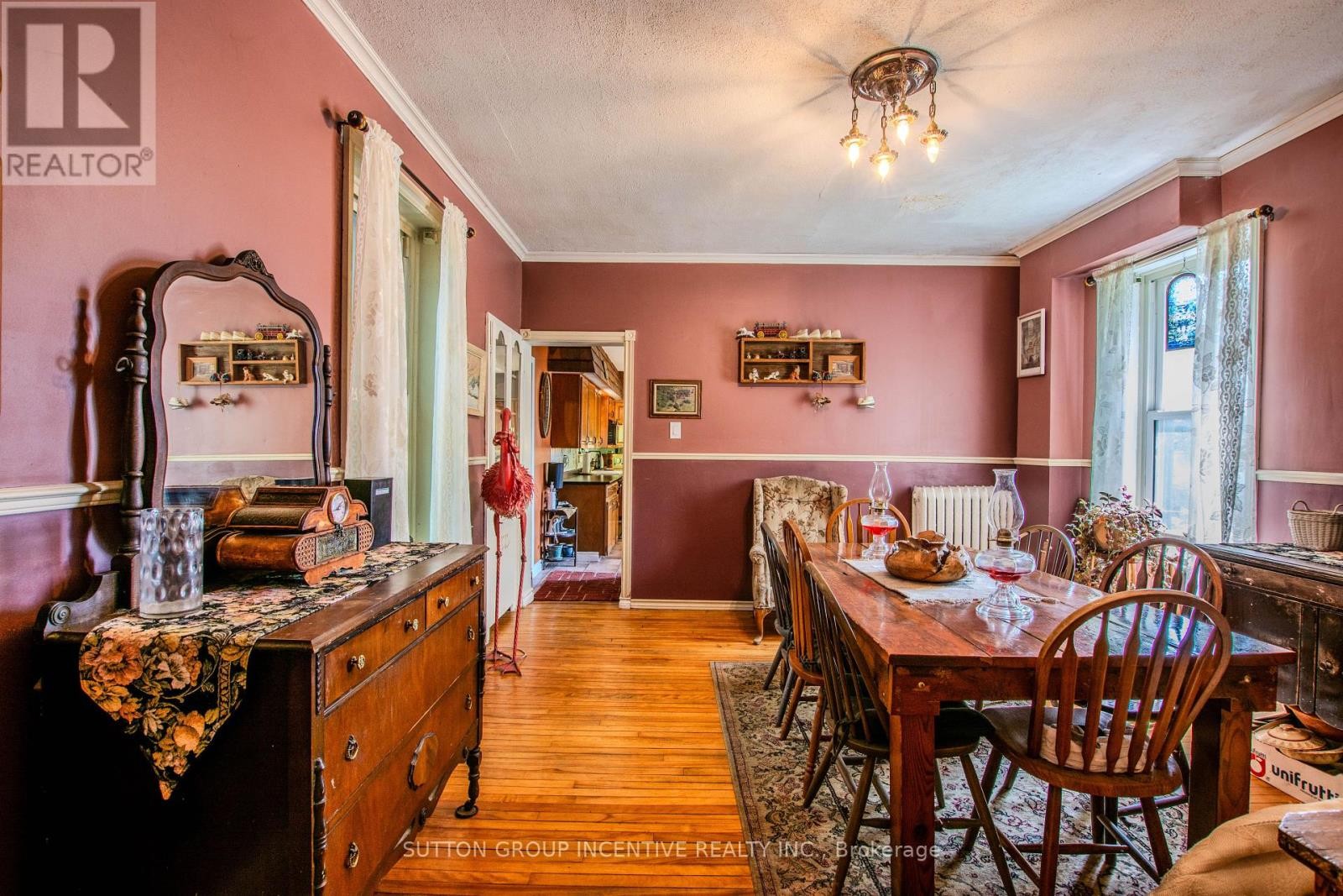 












338 GLOUCESTER STREET

,
Midland,




Ontario
L4R1J1

