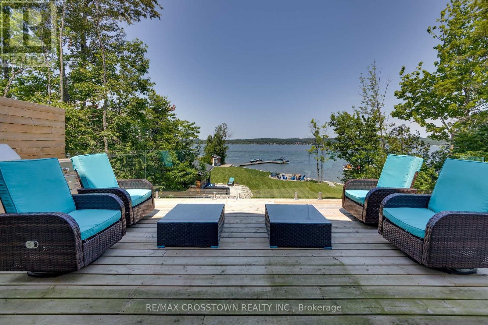 












2216 SOUTH ORR LAKE ROAD

,
Springwater,




Ontario
L0L1P0

