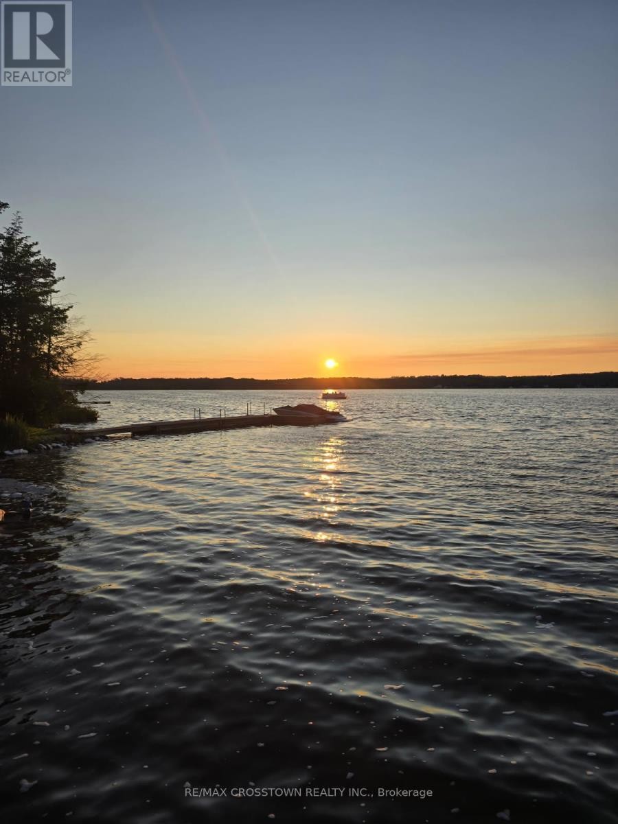 












2216 SOUTH ORR LAKE ROAD

,
Springwater,




Ontario
L0L1P0

