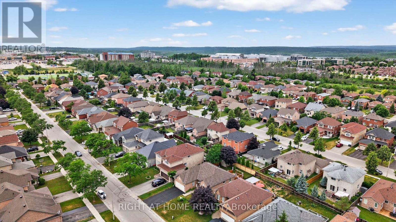 












73 BRIGHTON ROAD

,
Barrie (Georgian Drive),




Ontario
L4M6S3

