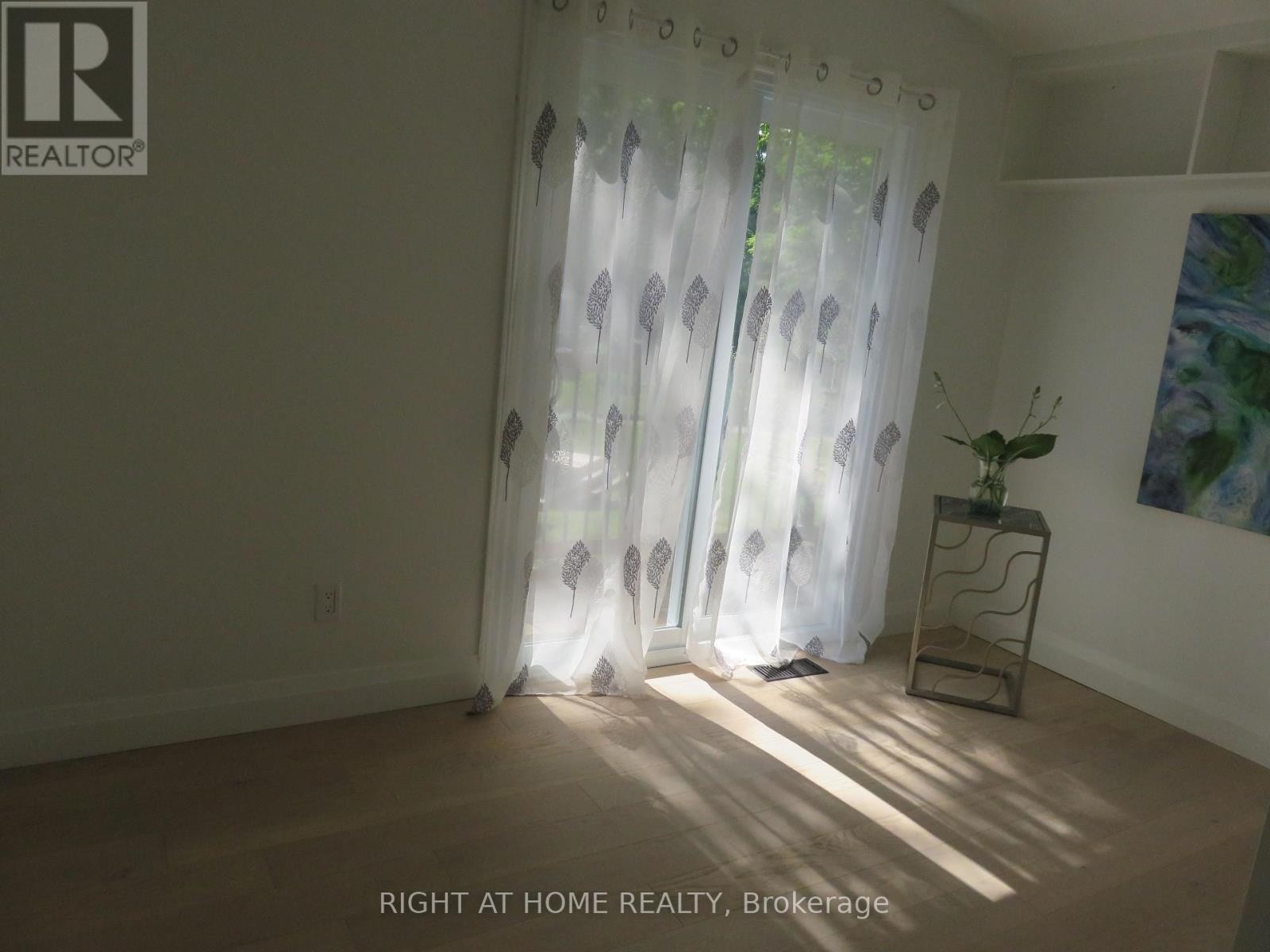 












7459 ISLAND CRESCENT

,
Ramara,




Ontario
L0K2B0

