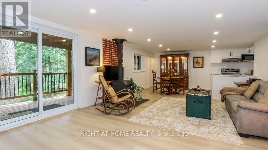 












7459 ISLAND CRESCENT

,
Ramara,




Ontario
L0K2B0

