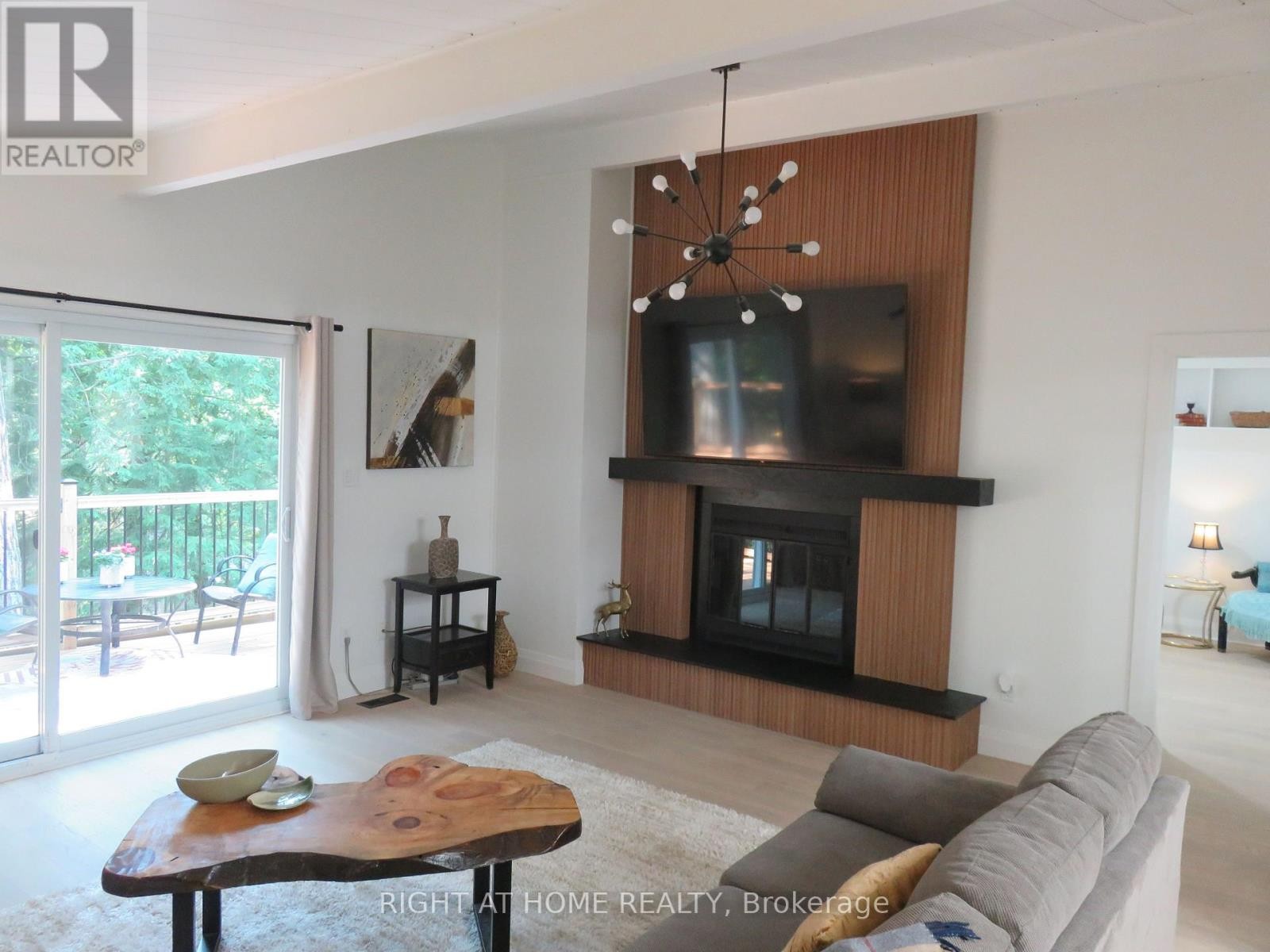 












7459 ISLAND CRESCENT

,
Ramara,




Ontario
L0K2B0

