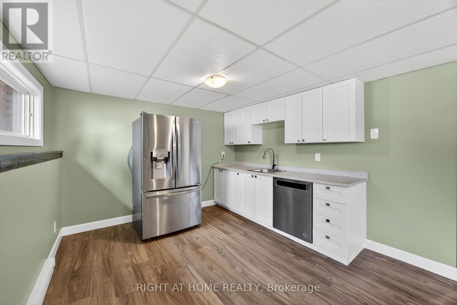 












112 BORLAND STREET E

,
Orillia,




Ontario
L3V2B7

