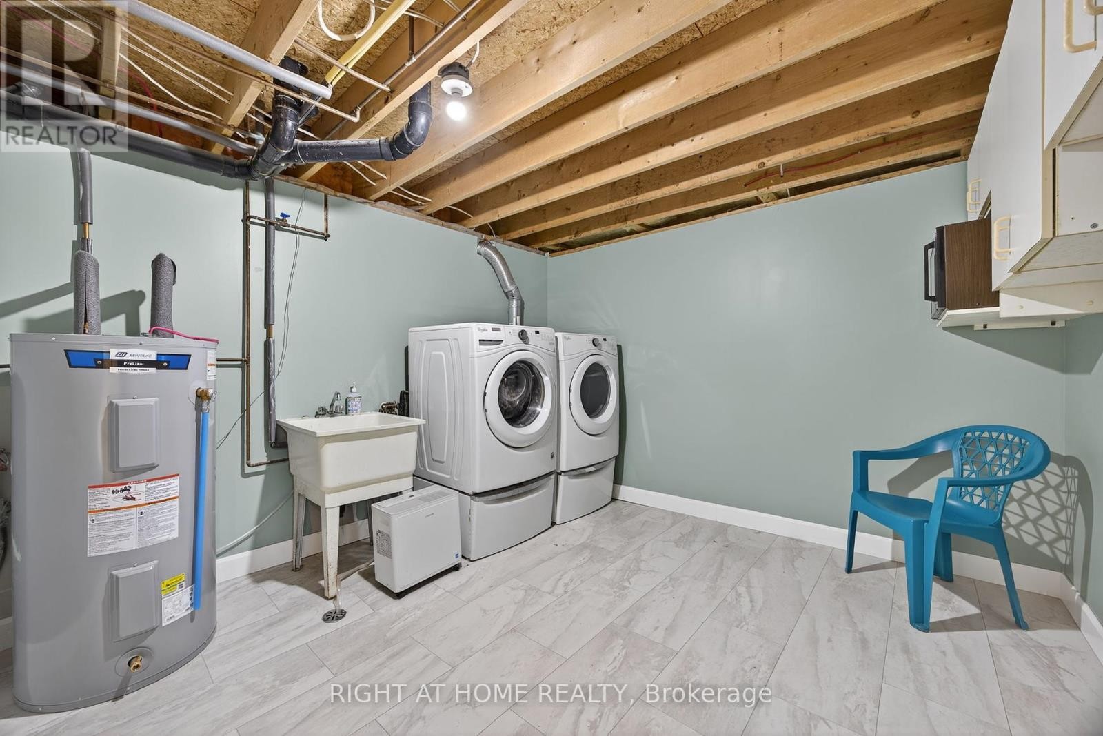 












112 BORLAND STREET E

,
Orillia,




Ontario
L3V2B7

