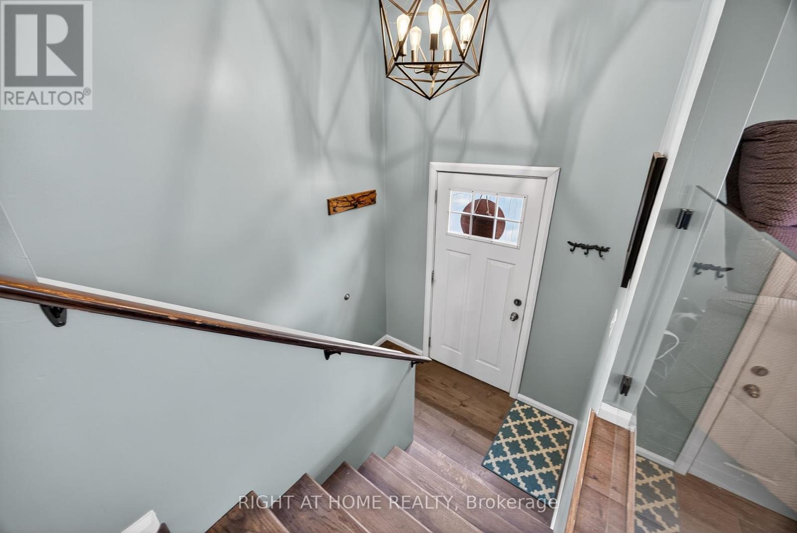 












112 BORLAND STREET E

,
Orillia,




Ontario
L3V2B7


