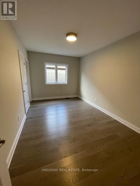 












76 BEARBERRY ROAD

,
Springwater (Minesing),




Ontario
L0L1Y3

