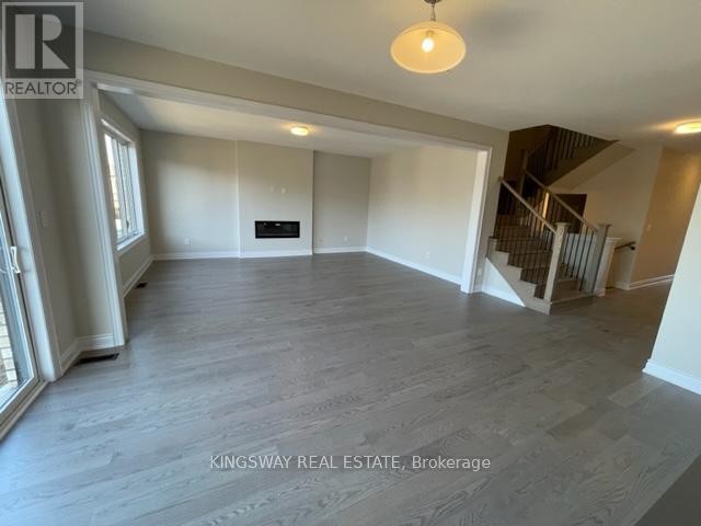 












76 BEARBERRY ROAD

,
Springwater (Minesing),




Ontario
L0L1Y3

