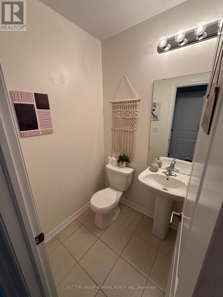 












39 ATLANTIS DRIVE

,
Orillia,




Ontario
L3V8L4

