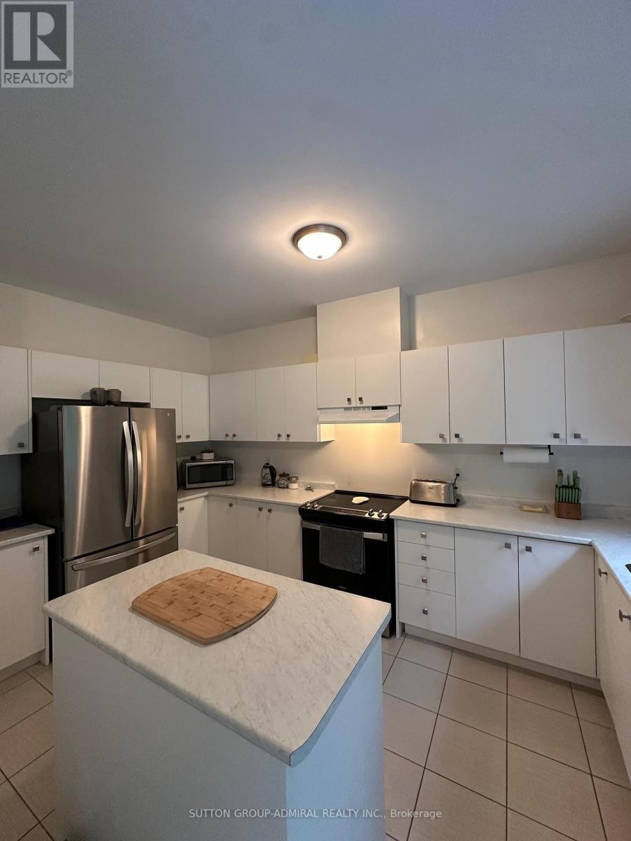 












39 ATLANTIS DRIVE

,
Orillia,




Ontario
L3V8L4

