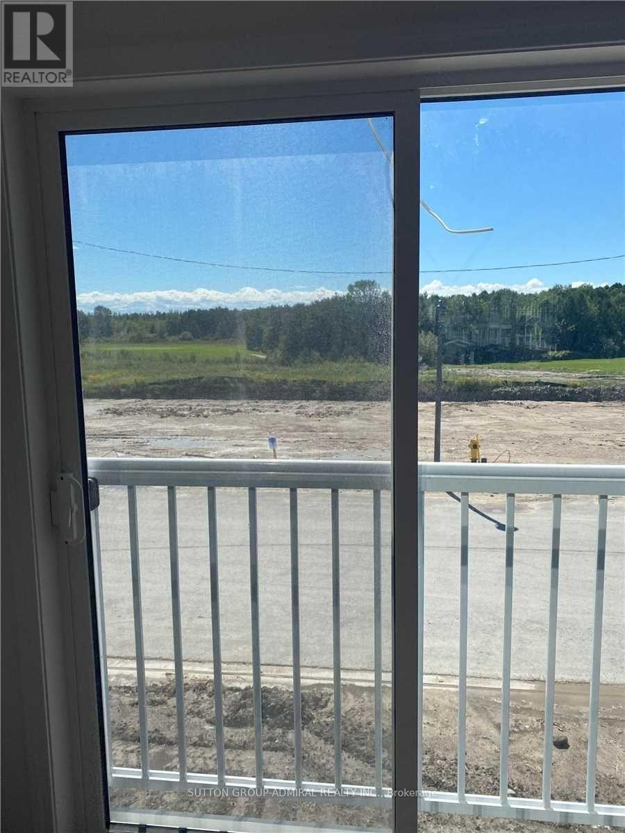 












138 VILLAGE GATE DRIVE

,
Wasaga Beach,




Ontario
L9Z0J7

