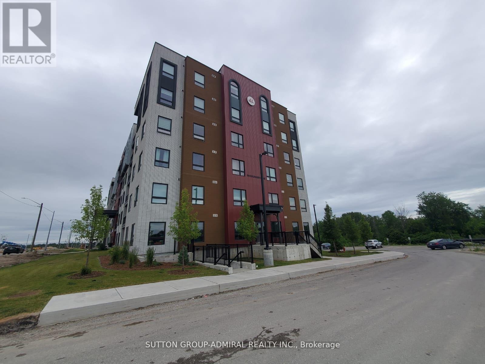 












510 - 10 CULINARY LANE

,
Barrie (Innis-Shore),




Ontario
L9J0K2

