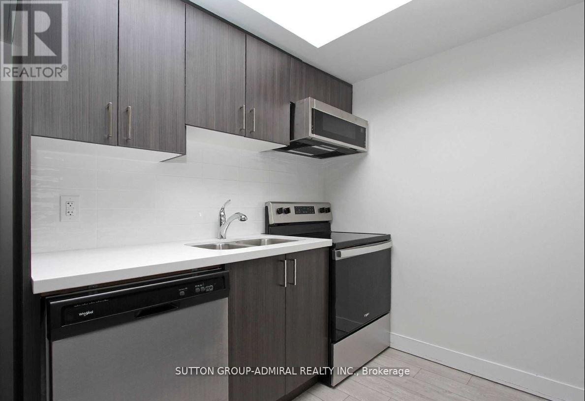 












510 - 10 CULINARY LANE

,
Barrie (Innis-Shore),




Ontario
L9J0K2

