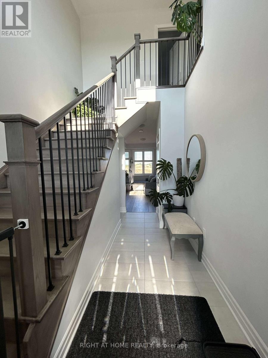 












129 UNION BOULEVARD

,
Wasaga Beach,




Ontario
L9Z0P1

