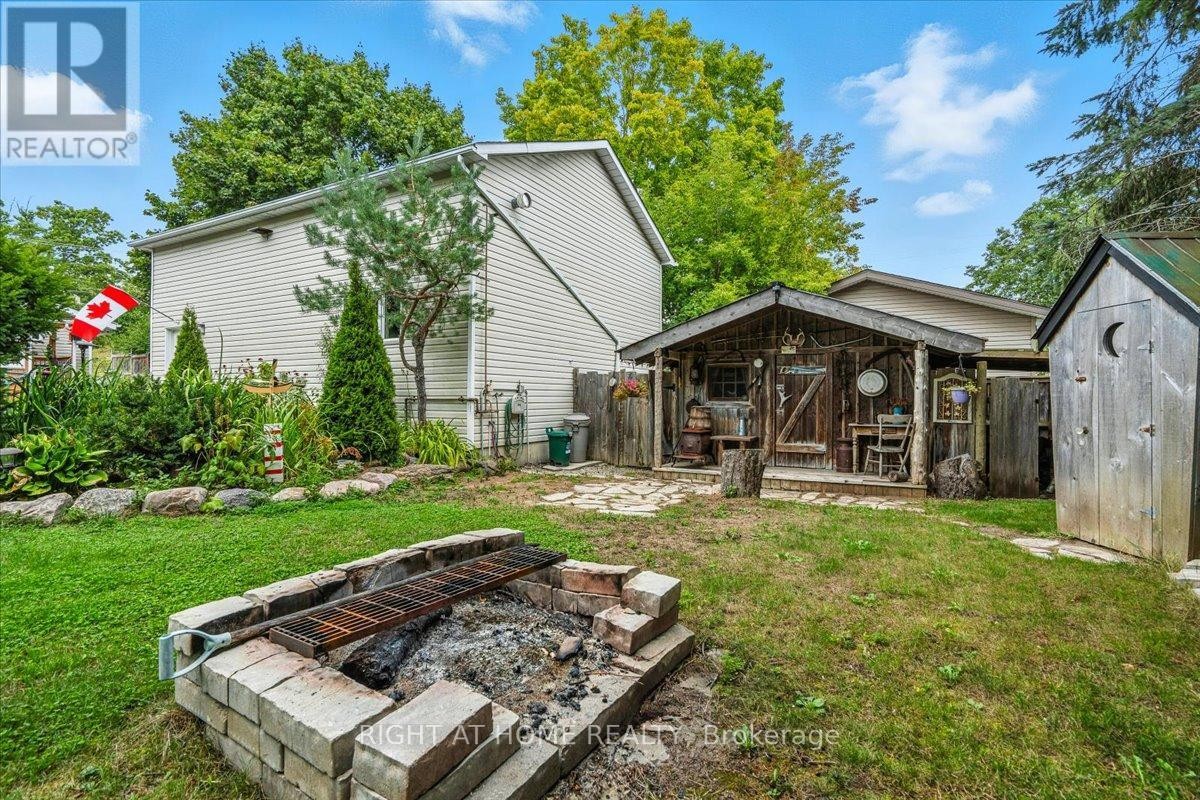 












287 EDGEHILL DRIVE

,
Barrie (Edgehill Drive),




Ontario
L4N9X5

