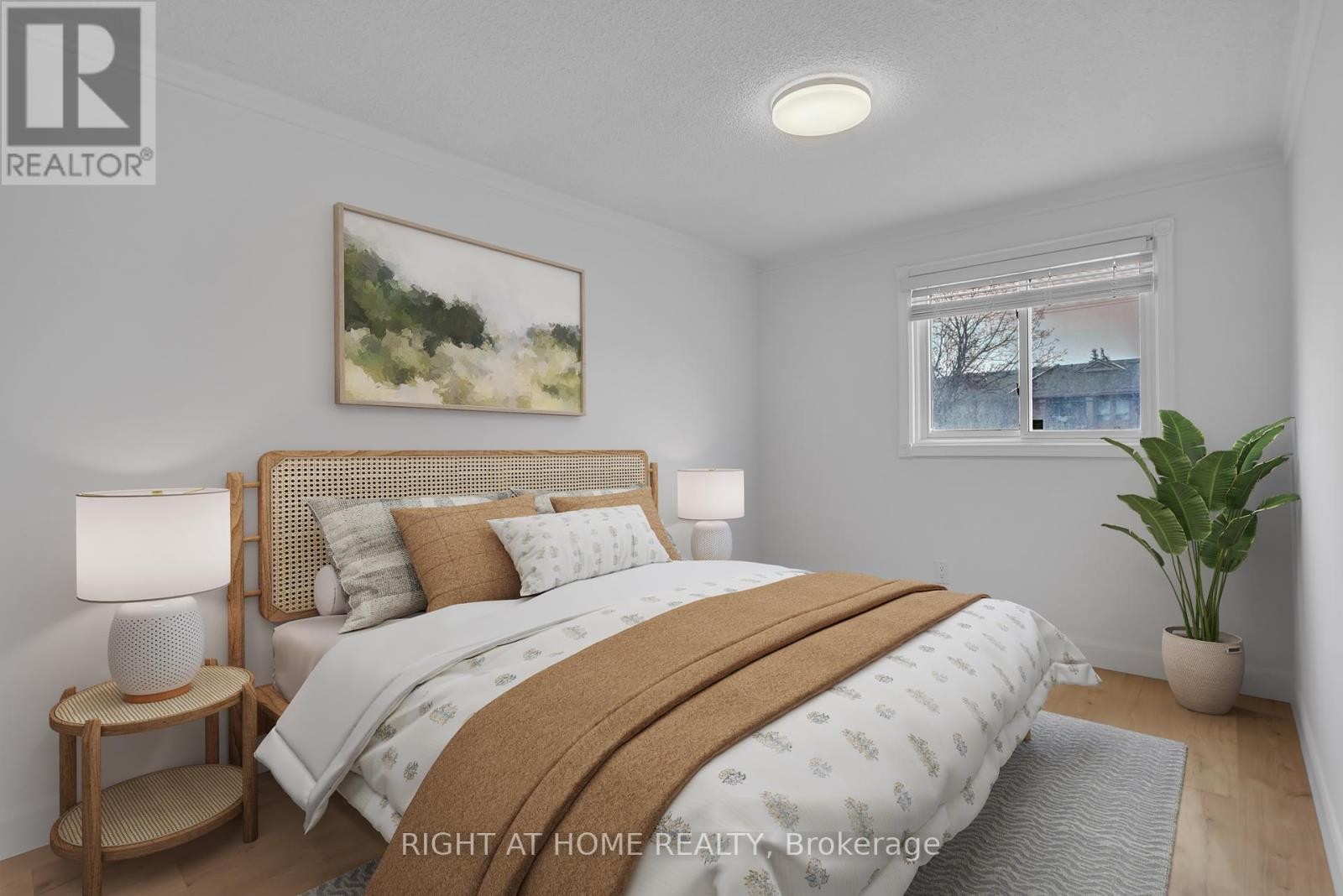 












192 EDGEHILL (UPPER) DRIVE

,
Barrie (Letitia Heights),




Ontario
L4N1M1


