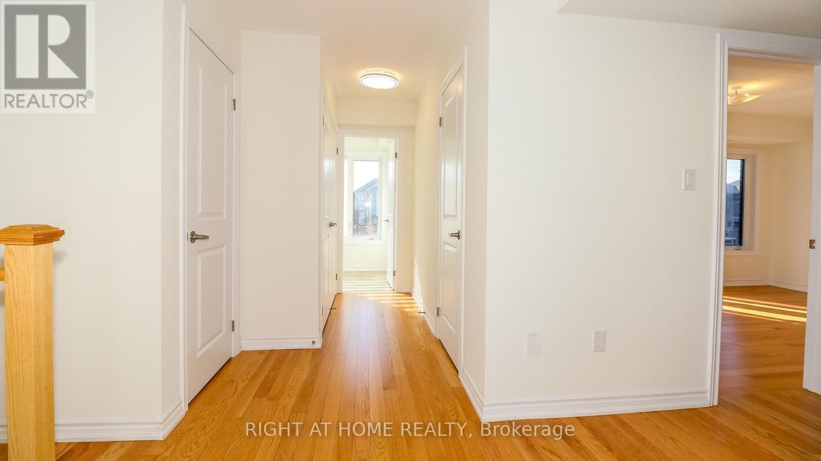 












1 - 12 BANNISTER ROAD

,
Barrie,




Ontario
L9J0L4

