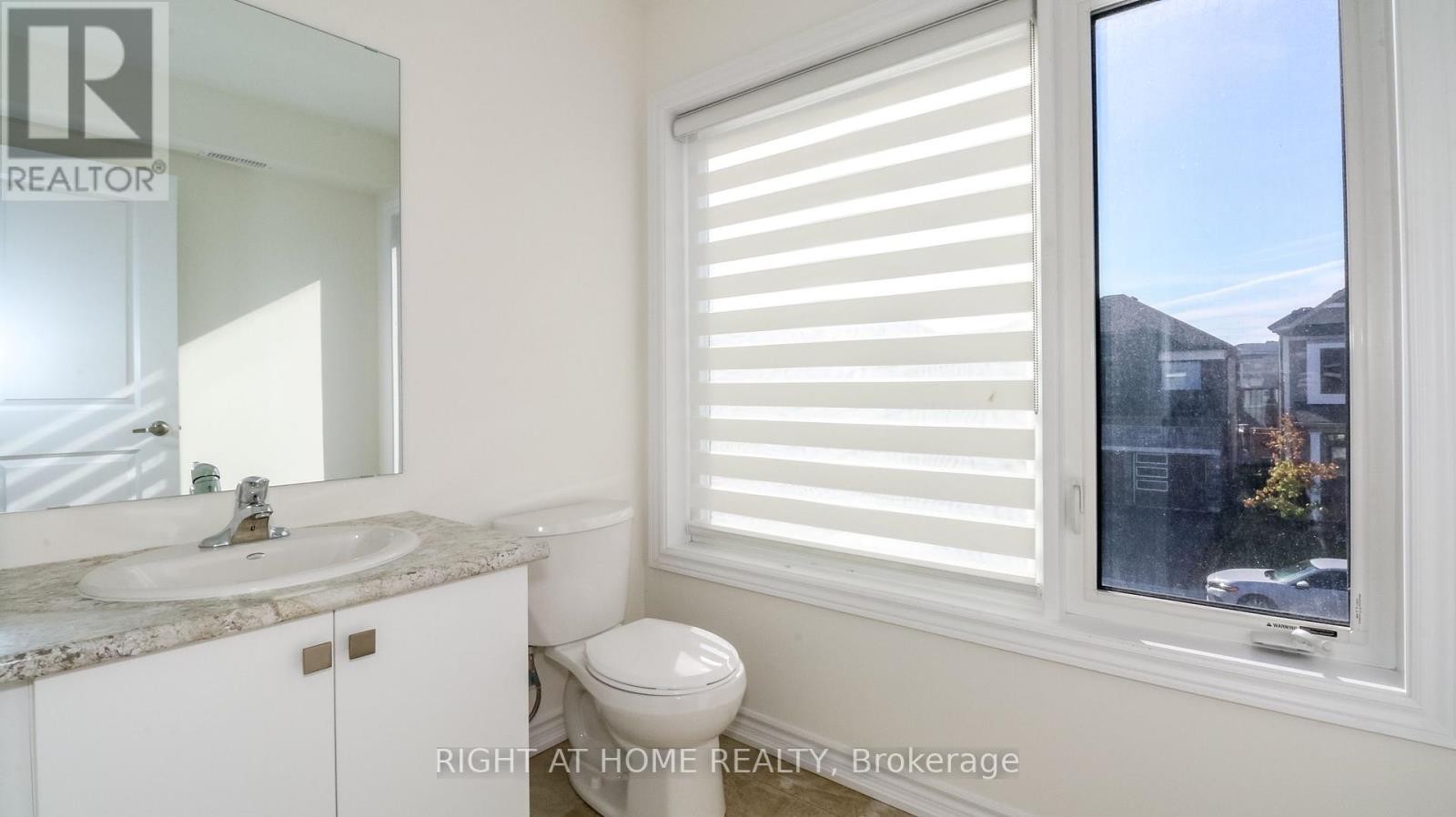 












1 - 12 BANNISTER ROAD

,
Barrie,




Ontario
L9J0L4


