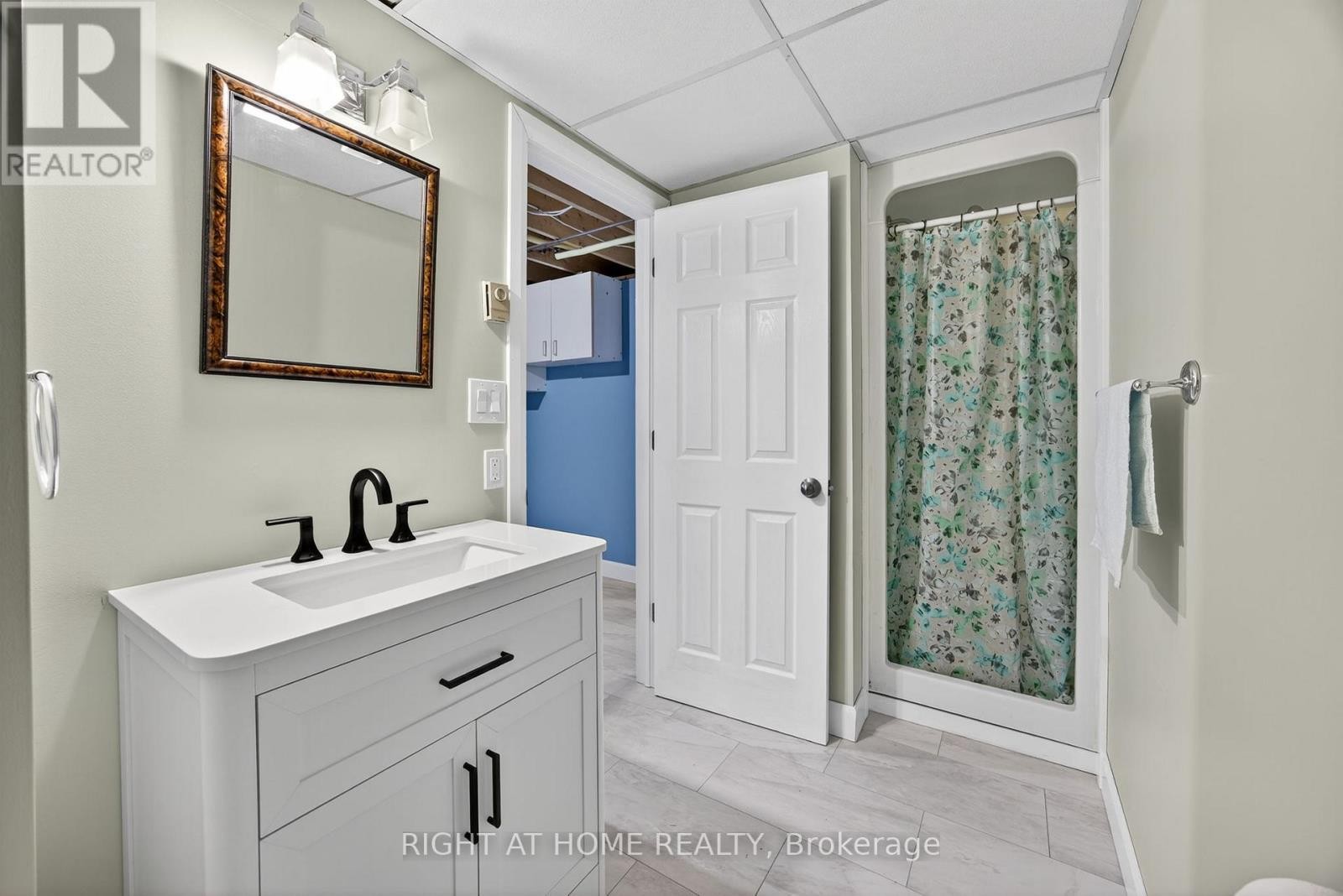 












112 BORLAND STREET E

,
Orillia,




Ontario
L3V2B7

