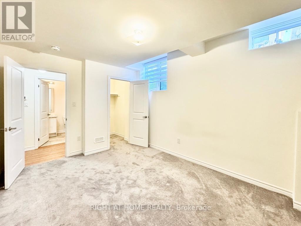 












BASEMENT - 106 DURHAM AVENUE

,
Barrie,




Ontario
L9J0L8

