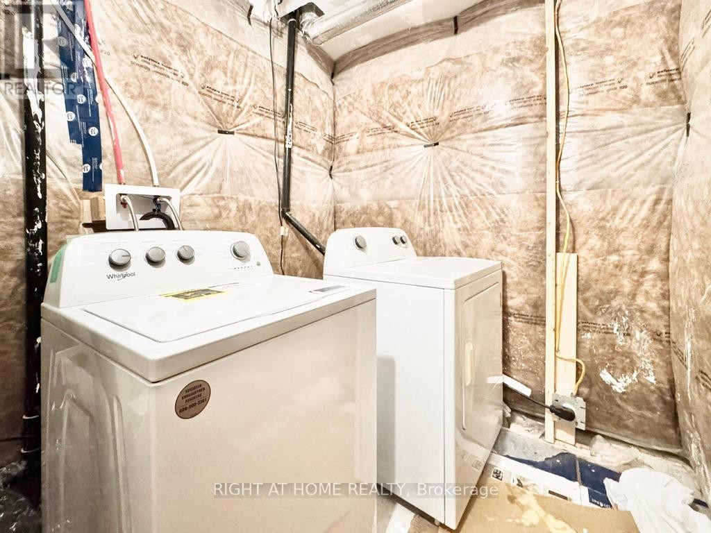 












BASEMENT - 106 DURHAM AVENUE

,
Barrie,




Ontario
L9J0L8

