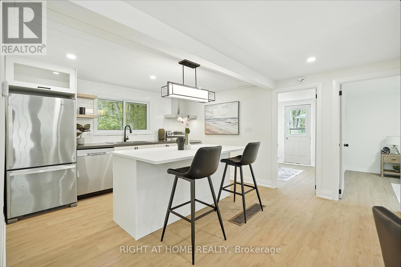 












29 NIDA DRIVE

,
Tiny,




Ontario
L9M0B3

