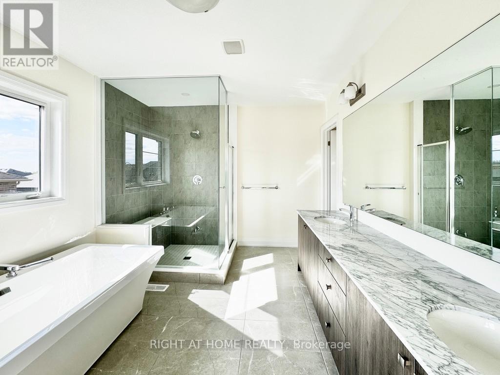 












UPPER - 70 BEARBERRY ROAD

,
Springwater (Midhurst),




Ontario
L9X2E1

