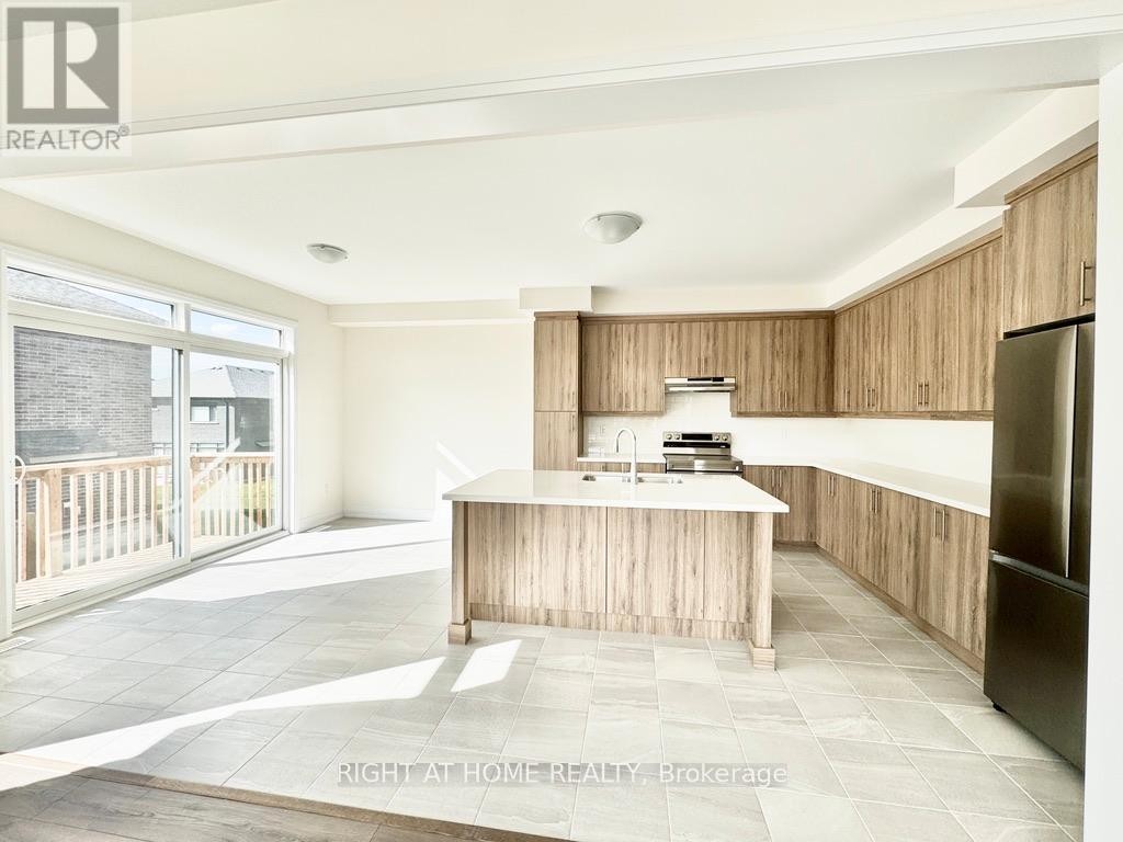 












UPPER - 70 BEARBERRY ROAD

,
Springwater (Midhurst),




Ontario
L9X2E1

