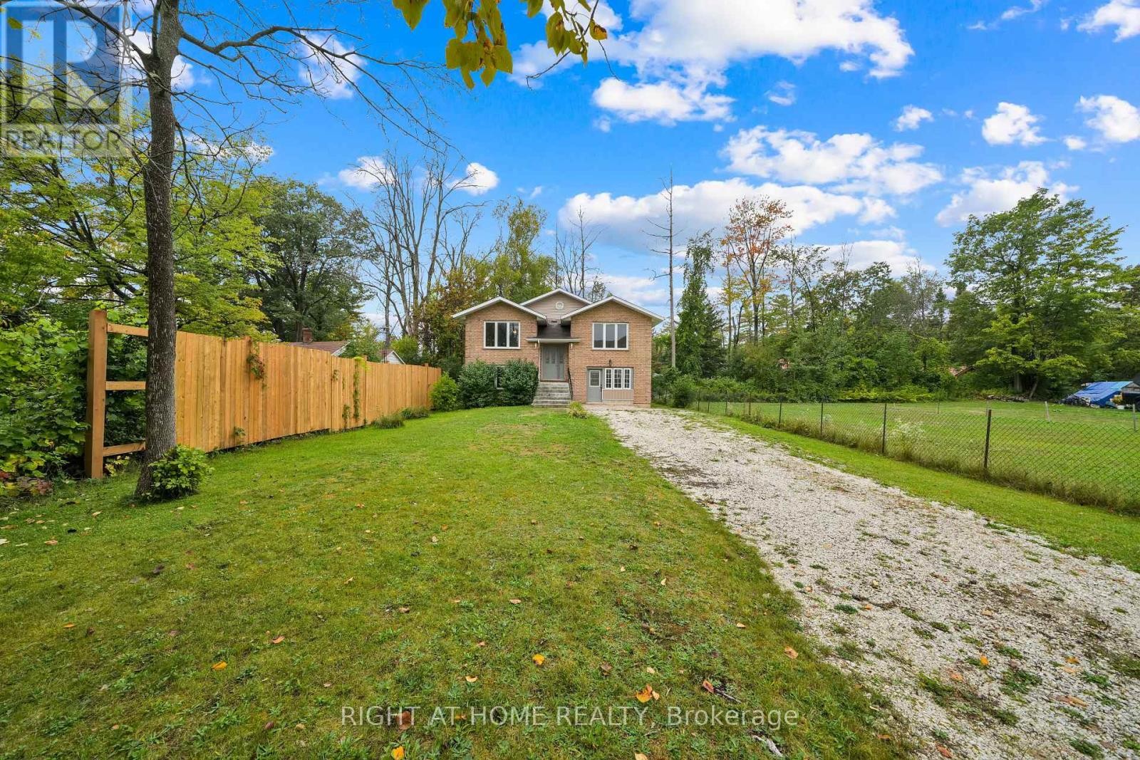 












138 45TH STREET N

,
Wasaga Beach,




Ontario
L9Z1Z2

