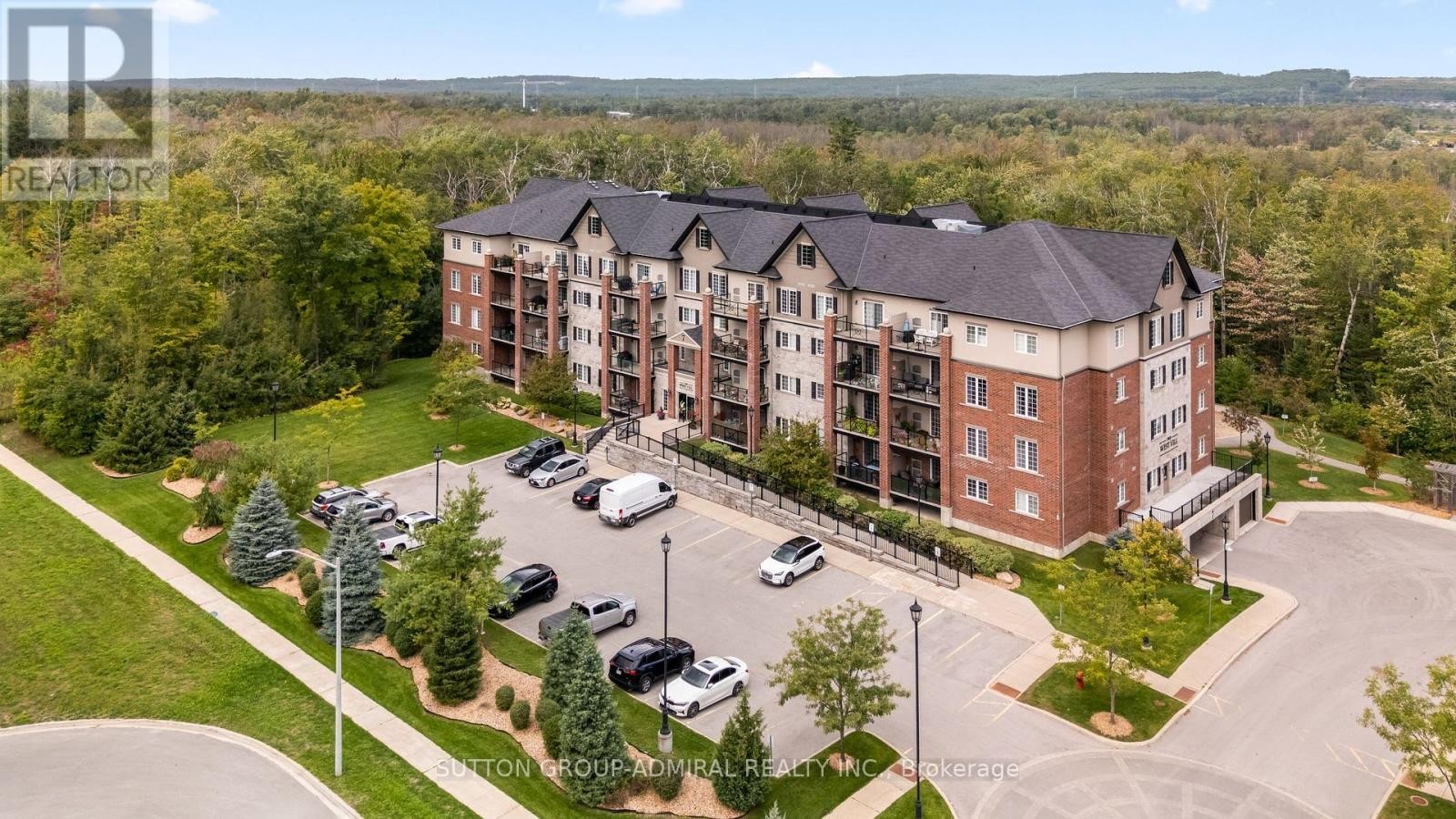 












303 - 7 GREENWICH STREET

,
Barrie (Ardagh),




Ontario
L4N7Y8

