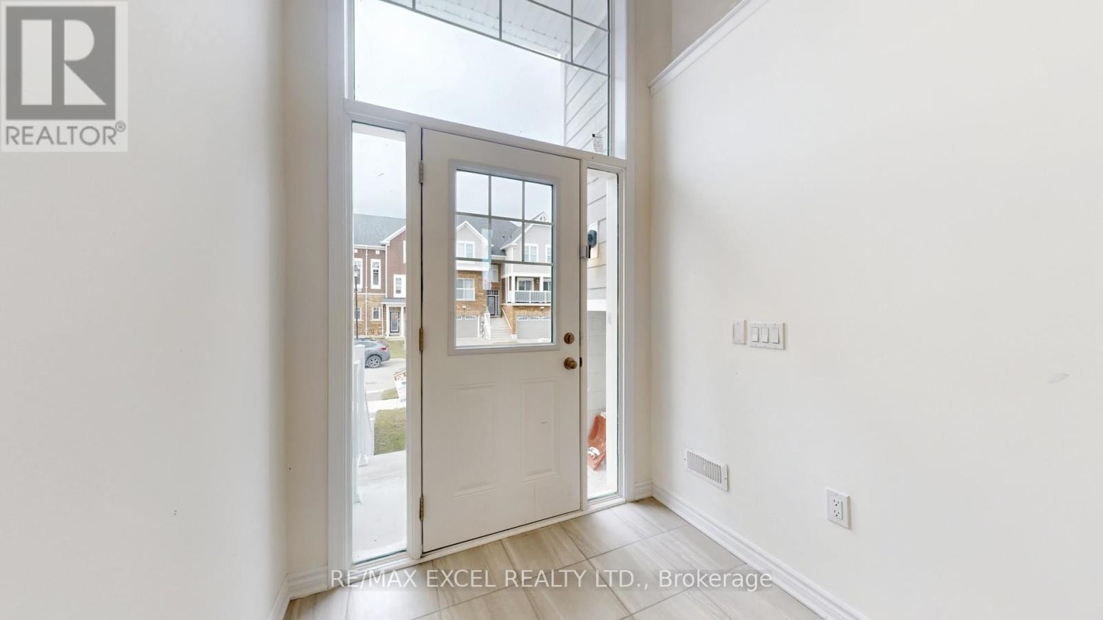 












84 SANDHILL CRANE DRIVE

,
Wasaga Beach,




Ontario
L9Z0K4

