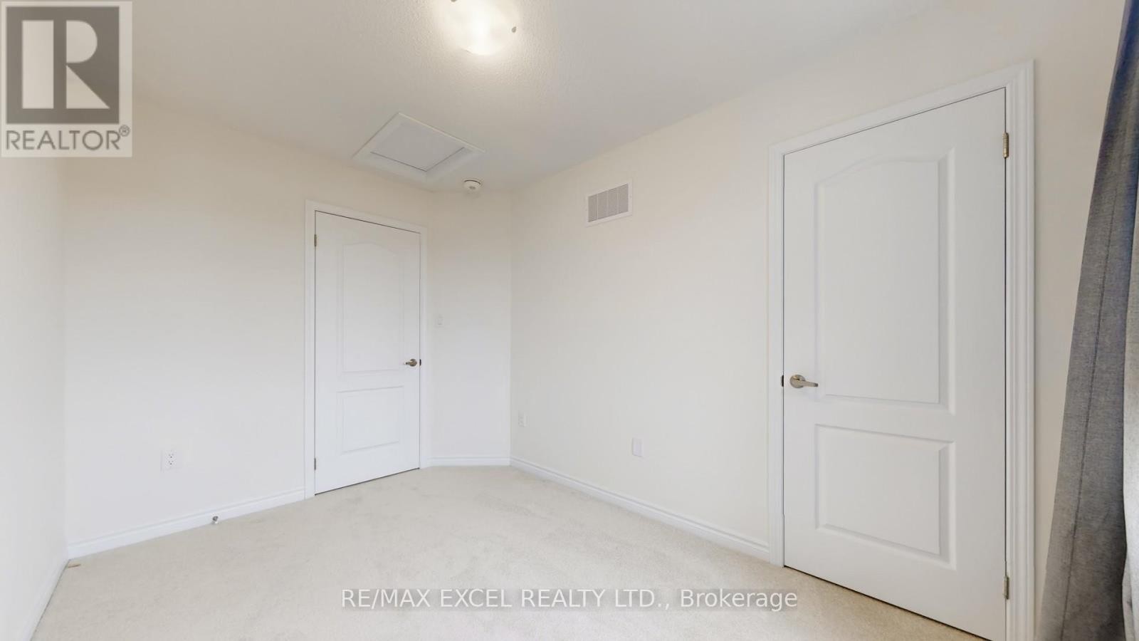 












84 SANDHILL CRANE DRIVE

,
Wasaga Beach,




Ontario
L9Z0K4

