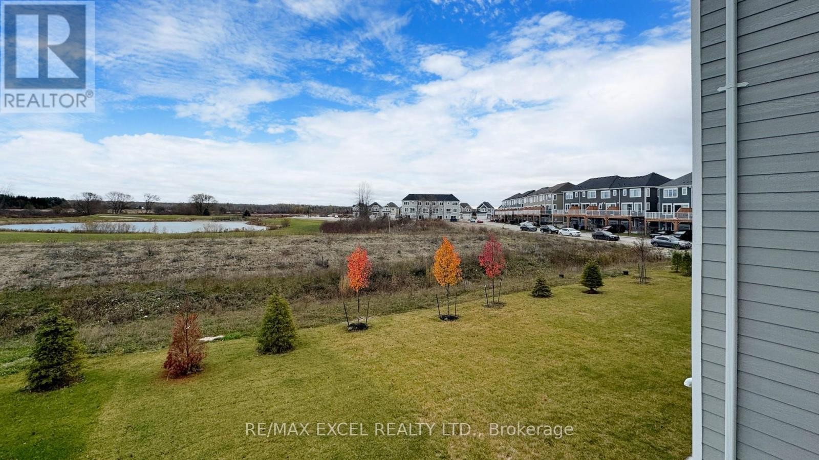 












84 SANDHILL CRANE DRIVE

,
Wasaga Beach,




Ontario
L9Z0K4

