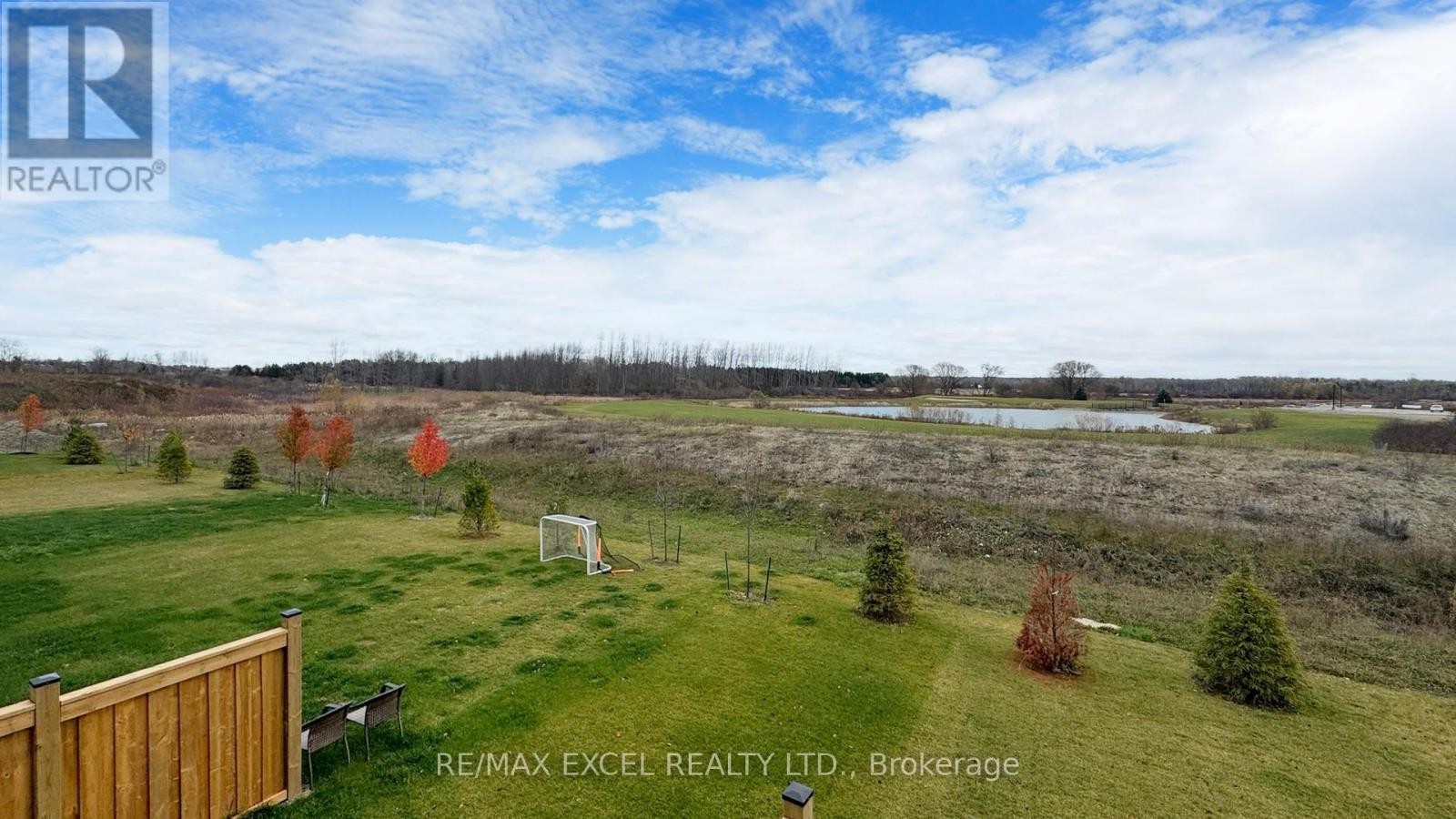 












84 SANDHILL CRANE DRIVE

,
Wasaga Beach,




Ontario
L9Z0K4

