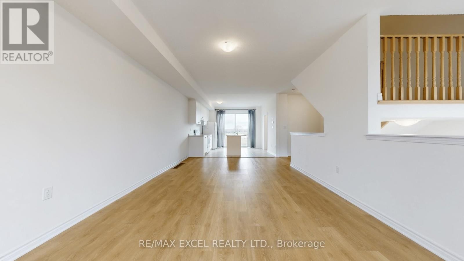 












84 SANDHILL CRANE DRIVE

,
Wasaga Beach,




Ontario
L9Z0K4

