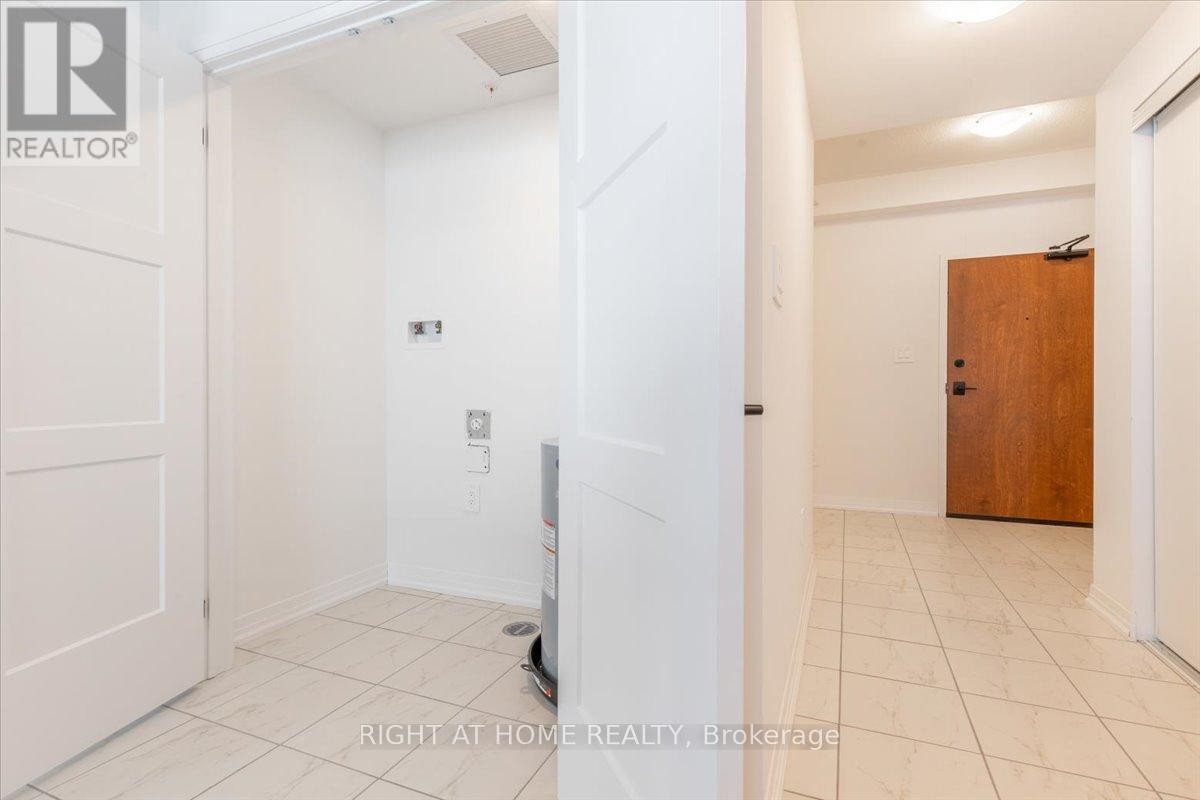 












302 - 15 KNEESHAW DRIVE S

,
Barrie,




Ontario
L9J0X9

