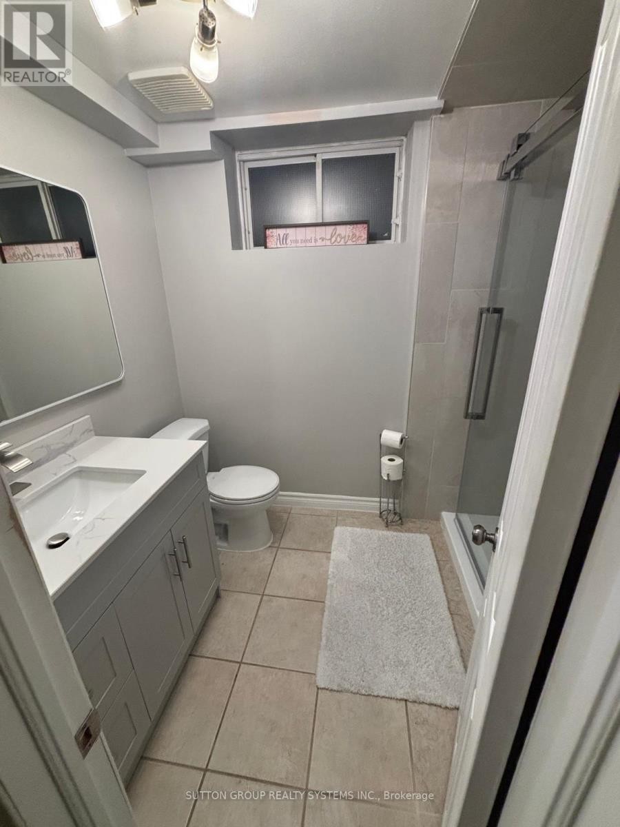 












BSMT - 62 LAIDLAW DRIVE

,
Barrie (West Bayfield),




Ontario
L4N7W2

