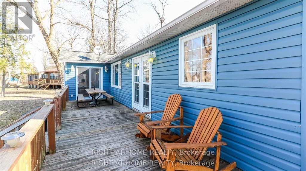 












20 LONG POINT ROAD

,
Tay,




Ontario
L0K2C0

