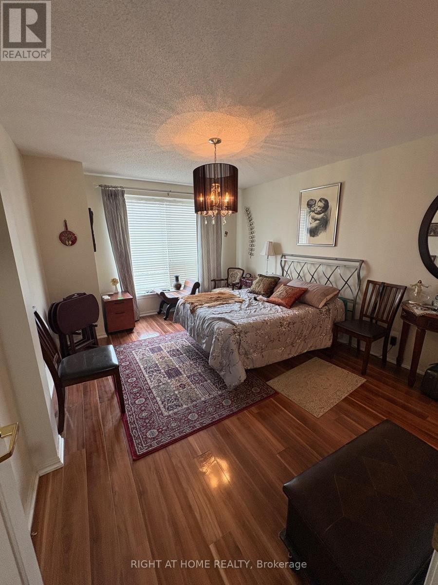 












106 - 90 DEAN AVENUE

,
Barrie (Painswick South),




Ontario
L4N0M3

