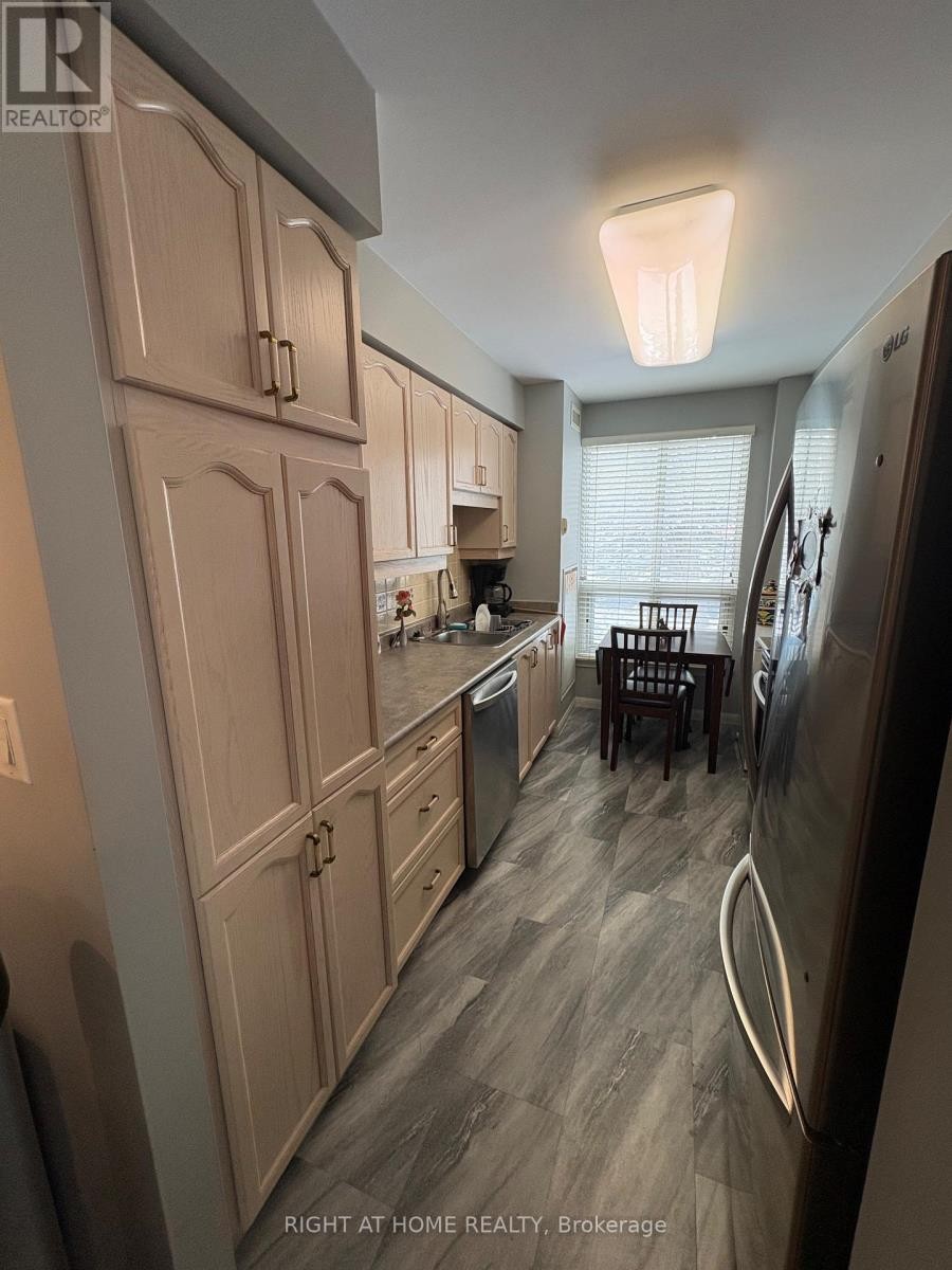 












106 - 90 DEAN AVENUE

,
Barrie (Painswick South),




Ontario
L4N0M3

