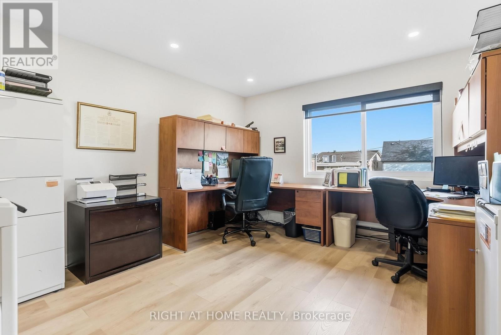 












32 MATCHEDASH STREET N

,
Orillia,




Ontario
L3V4T5

