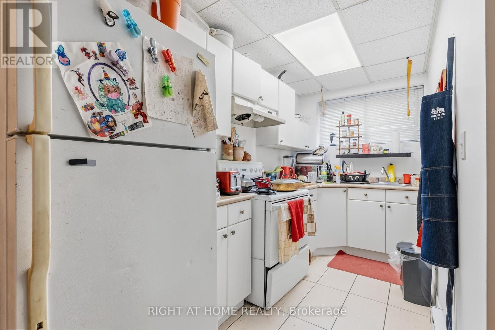 












32 MATCHEDASH STREET N

,
Orillia,




Ontario
L3V4T5

