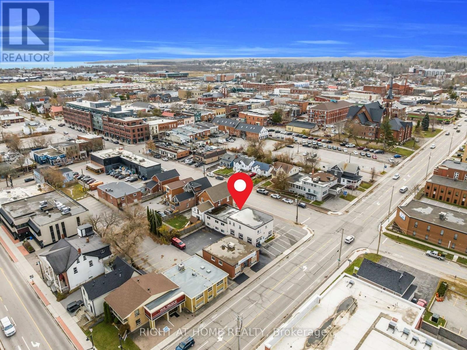 












32 MATCHEDASH STREET N

,
Orillia,




Ontario
L3V4T5

