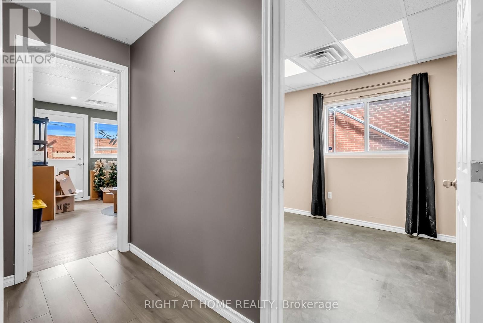 












32 MATCHEDASH STREET N

,
Orillia,




Ontario
L3V4T5

