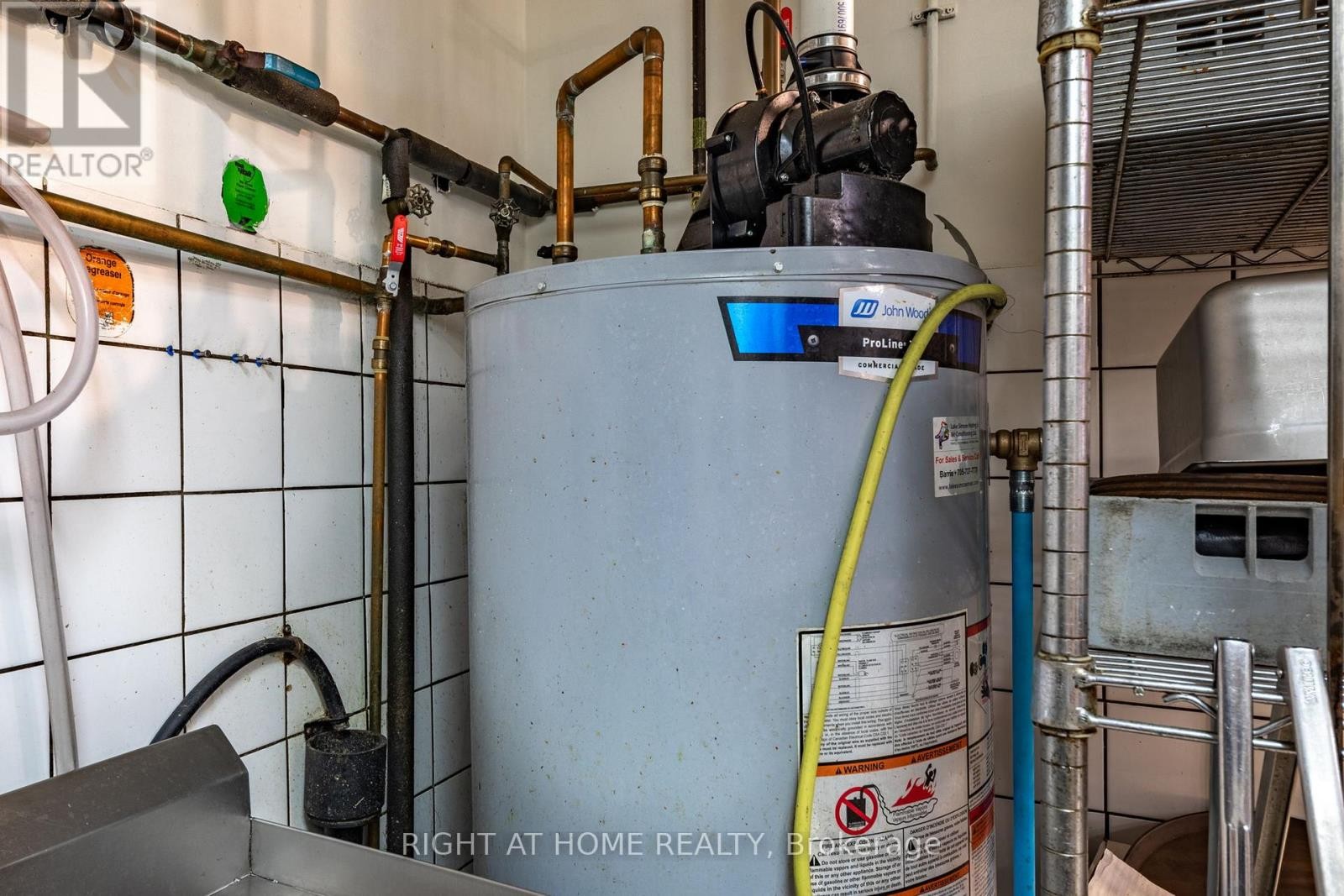 












345 KING STREET

,
Midland,




Ontario
L4R3M7

