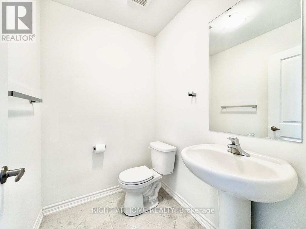 












6 DAISY STREET

,
Springwater (Midhurst),




Ontario
L9X2C5

