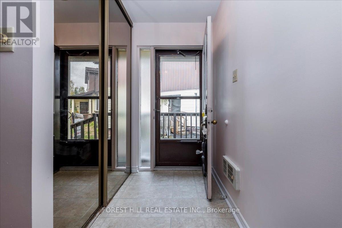 












9 - 70 LAGUNA PARKWAY

,
Ramara (Brechin),




Ontario
L0K1B0

