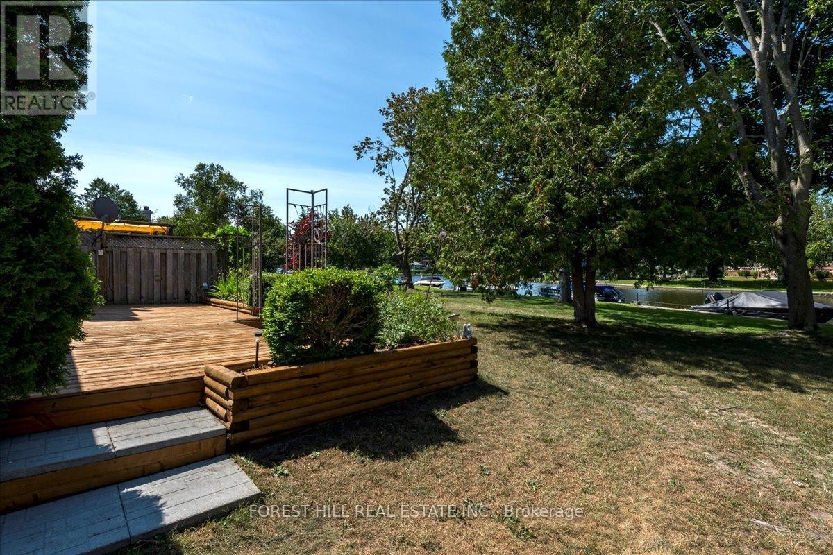 












9 - 70 LAGUNA PARKWAY

,
Ramara (Brechin),




Ontario
L0K1B0

