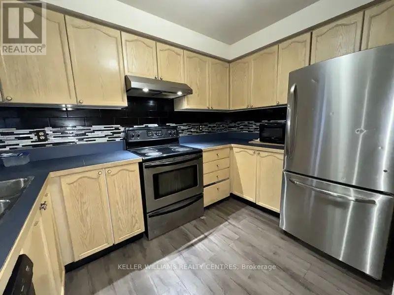 












UPPER - 51 MCDOUGALL DRIVE

,
Barrie (West Bayfield),




Ontario
L4N7H7

